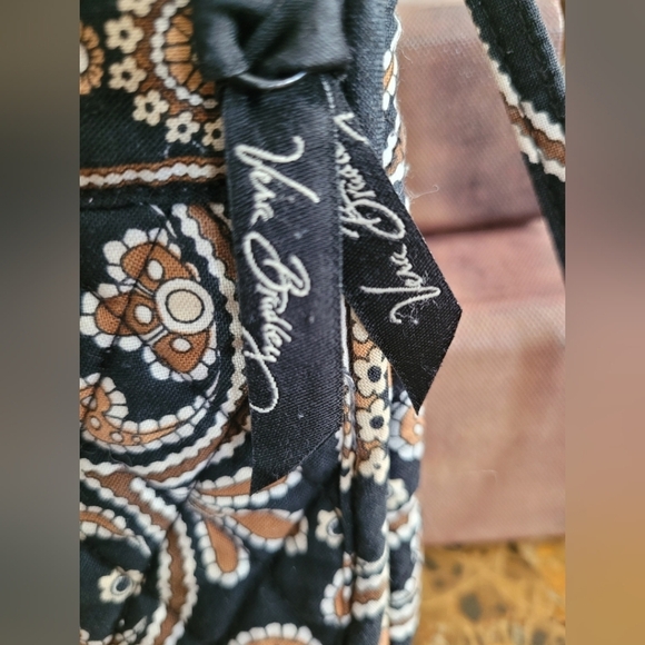 Vera Bradley Black and Gold Crossbody Bag - Picture 5 of 6